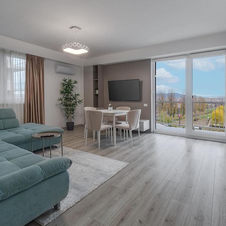 شقة Salca Park Flat أرادايا المظهر الخارجي الصورة